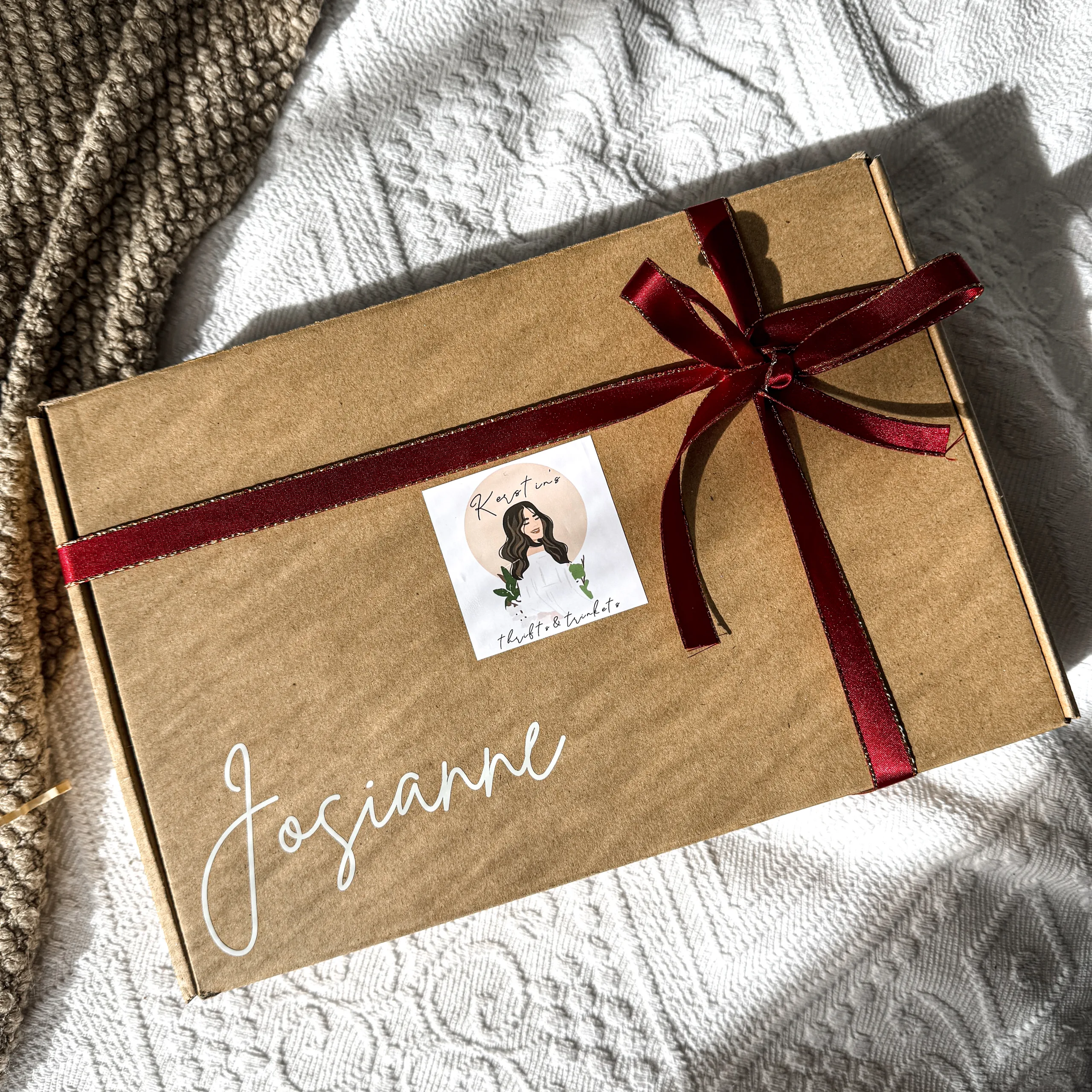 Christmas Custom Illustration Box - Image 3